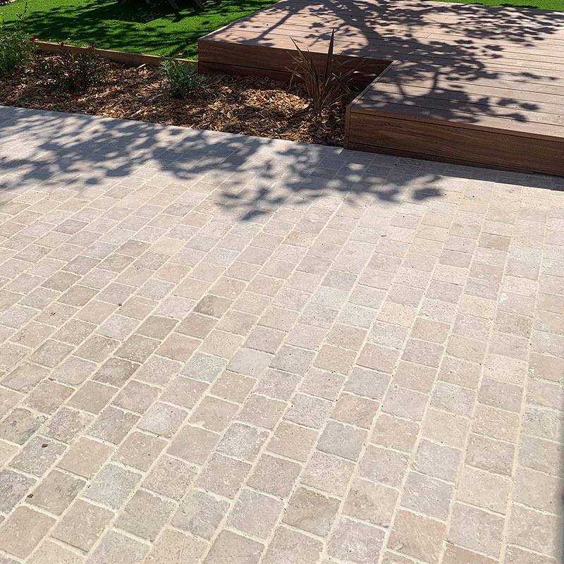 Pavé Travertin Beige Mix Vieilli 10x10x3 cm - Ti'ma Stone