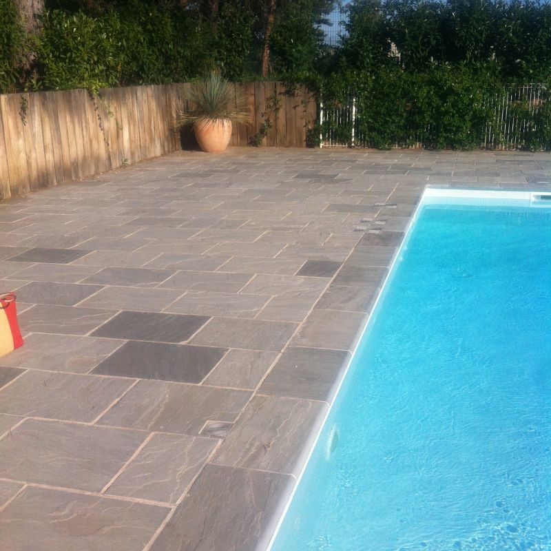 Margelle Grès Kandla Gris 60x30x3 cm Bord 1/2 rond - Ti'ma Stone