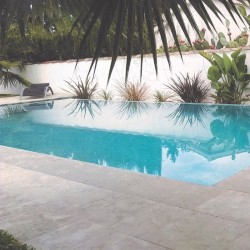 Margelle piscine Sardaigne Grise 60x30x3 cm Bord Droit - Ti'ma Stone