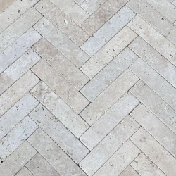 Chevron Travertin Beige Clair 1er choix Vieilli 20,3x5x1 cm - Ti'ma Stone