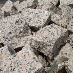 Pavé en pierre naturelle Granit Rose 10x10x5 cm - Ti'ma Stone