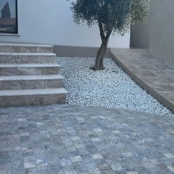 Pavé Travertin Gris Silver 1er choix Vieilli 15x15x3 cm - Ti'ma Stone