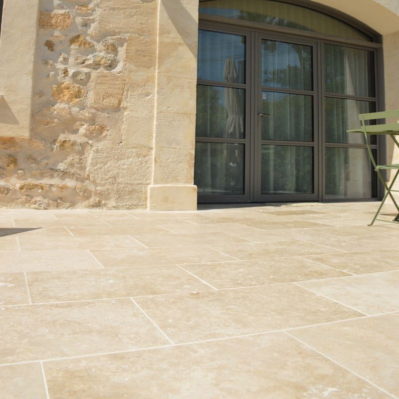 Dallage Travertin Beige Clair 1er choix 40,6x40,6x1,2 cm -Ti'ma Stone