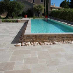 Dallage pierre naturelle Sinaï Beige Vieilli 90x60x1,8 cm - Ti'ma Stone