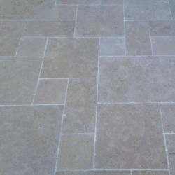 Dallage pierre naturelle Sinaï Beige Vieilli 90x60x3 cm - Ti'ma Stone