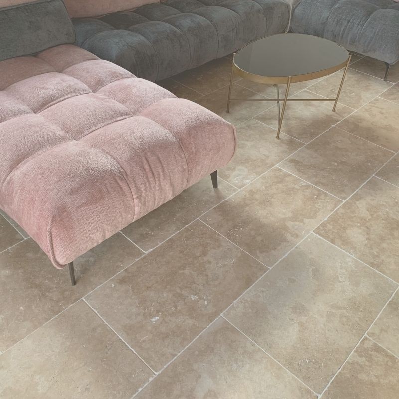 Carrelage travertin intérieur