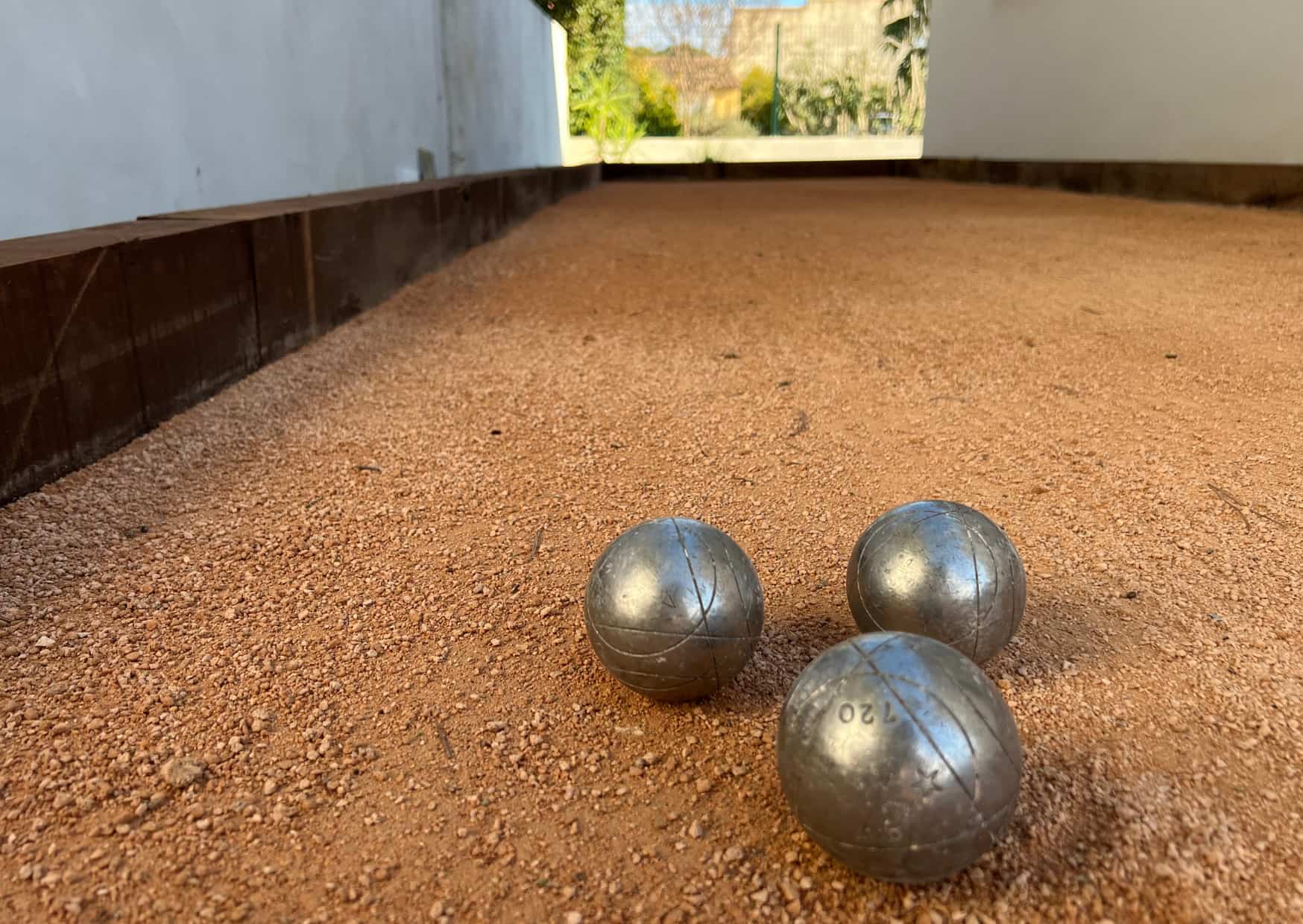 terrain-petanque-kit Terrain de pétanque en kit