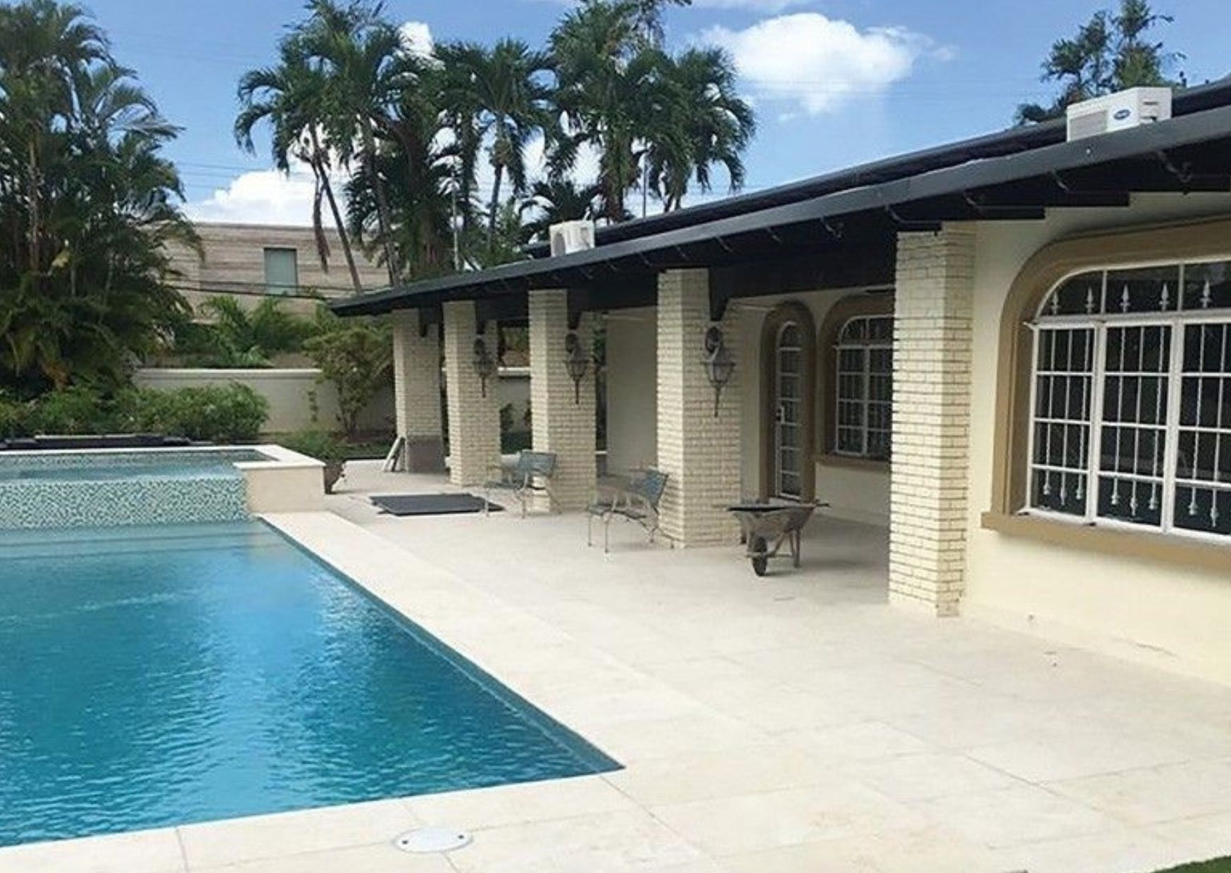 margelle pour piscine beige margelle-piscine-beige